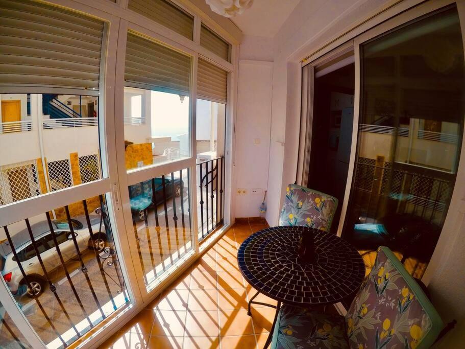 Apartamento Joanna Playa كاستيل دي فيرو المظهر الخارجي الصورة