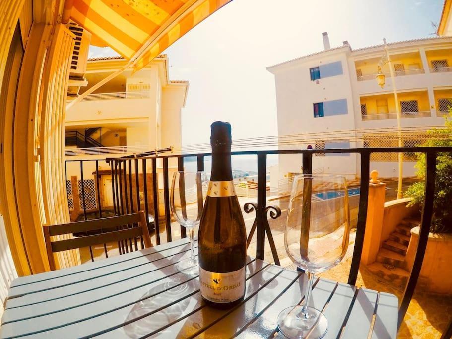 Apartamento Joanna Playa كاستيل دي فيرو المظهر الخارجي الصورة